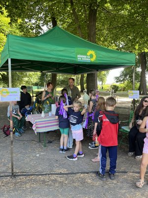 Kerwestand mit GRÜNER Zuckerwatte